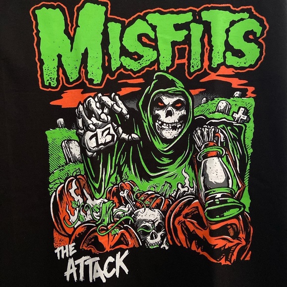 Pumpkin Misfits Shirt - Picture 3 of 4